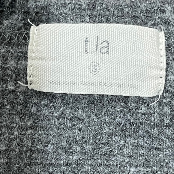 Anthropologie T.la V-Neck Longsleeves Top - Picture 6 of 10
